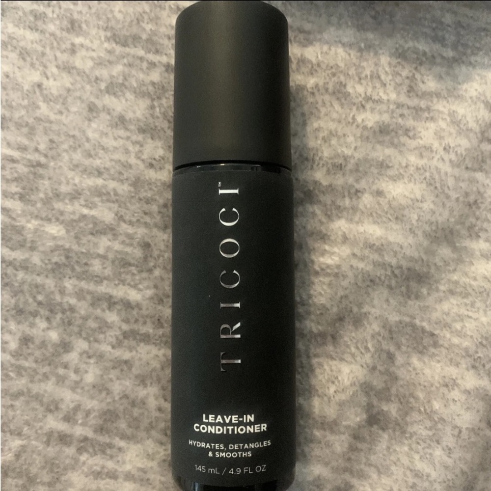 Tricoci leave in conditioner 4.9 oz Hydrates, Detangles & Smooths